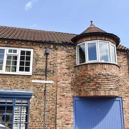 The Turret * Easingwold